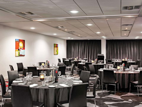 Adelaide Rockford - New Castle Holiday 1