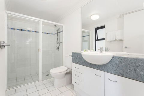 Republic Apartments - New Castle Holiday 5