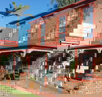 Early Australian Motor Inn - New Castle Holiday