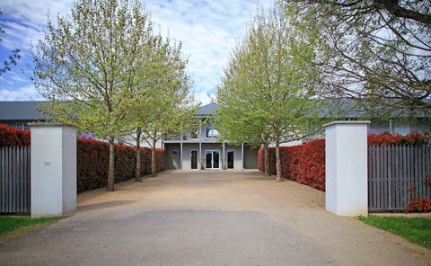 Lancemore Milawa - New Castle Holiday 0