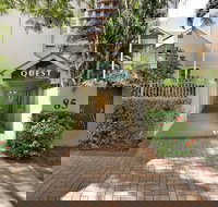 Quest on Story Bridge - New Castle Holiday