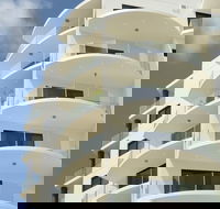 Piermonde Apartments - Cairns - New Castle Holiday