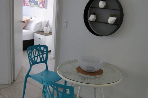 Budds Beach Apartments - New Castle Holiday 6