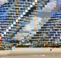 Reflection Tower Two - New Castle Holiday