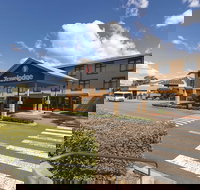 Travelodge Hotel Blacktown Sydney - New Castle Holiday