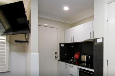 Jesmond Executive Villas - New Castle Holiday 6