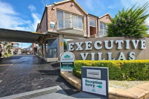 Jesmond Executive Villas - New Castle Holiday 0
