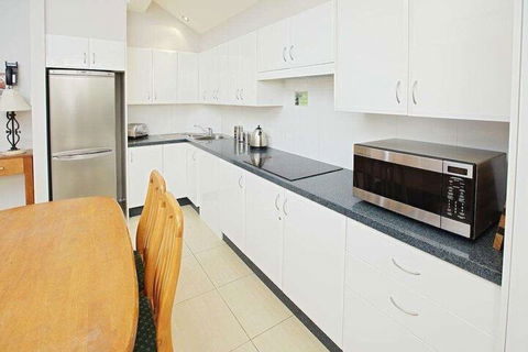 Jesmond Executive Villas - New Castle Holiday 3