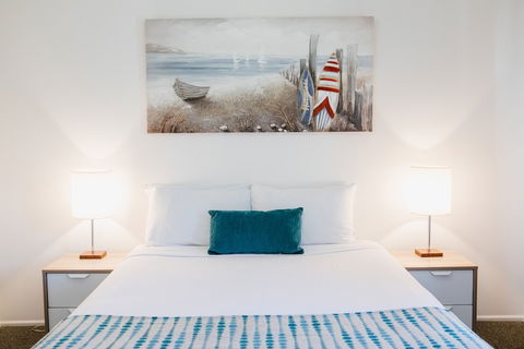 Noosa Lakes Resort - New Castle Holiday 4