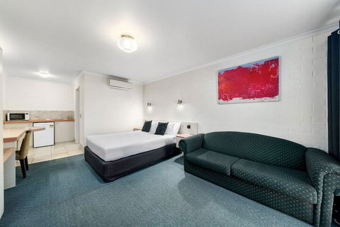 City Reach Motel - New Castle Holiday 6