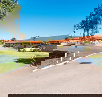 Hospitality Carnarvon SureStay Collection by Best Western - New Castle Holiday