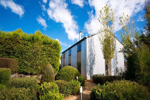 Peppers Mineral Springs Hotel - New Castle Holiday 3