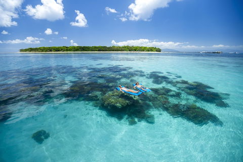 Green Island Resort - New Castle Holiday 0