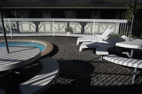 Ascot Motor Inn - New Castle Holiday 5