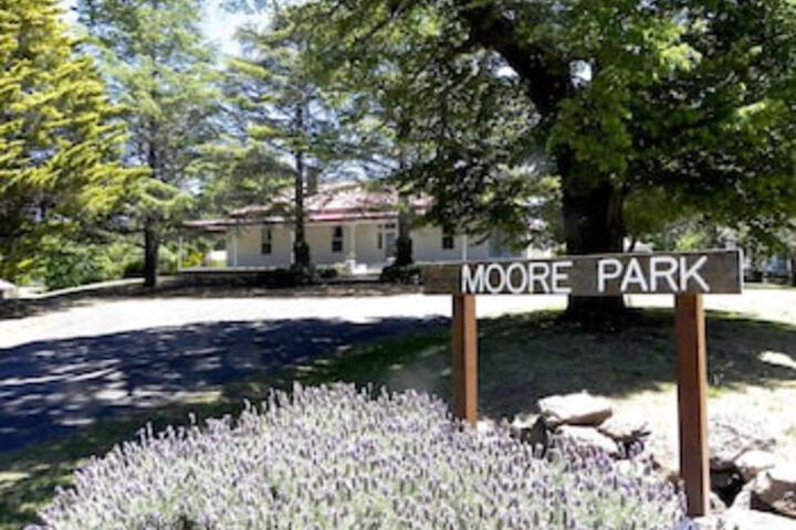Aberfoyle NSW New Castle Holiday