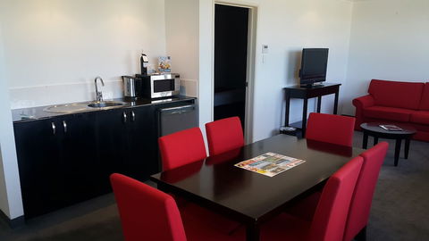 Leichhardt Hotel - New Castle Holiday 5