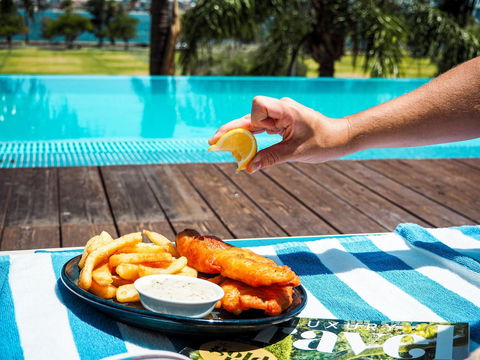 Crowne Plaza Perth, An IHG Hotel - New Castle Holiday 4