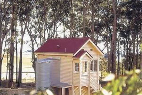 End Of The Line Railway Accommodation - New Castle Holiday 6