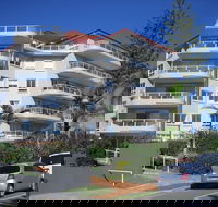 Casablanca Palms on the Beach - New Castle Holiday
