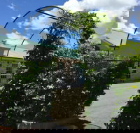 Starlight Motor Inn - New Castle Holiday