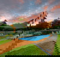 Porepunkah Bridge Holiday Park - New Castle Holiday