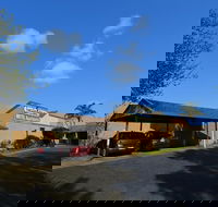 Executive Hideaway Motel - New Castle Holiday