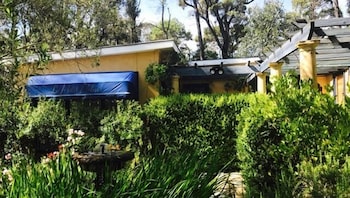 Denham Court NSW New Castle Holiday