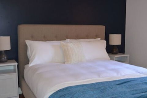 Bella Cosa Bed & Breakfast - New Castle Holiday 0