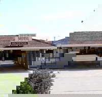 Top Of The Town Motel - New Castle Holiday