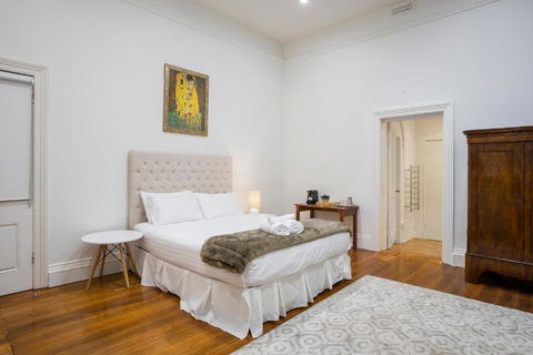 Roxburgh House Apartments - New Castle Holiday 1