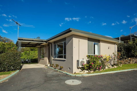 Eagle Heights - New Castle Holiday 0