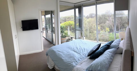 Onshore Torquay - New Castle Holiday 4