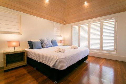 Karaka - New Castle Holiday 3