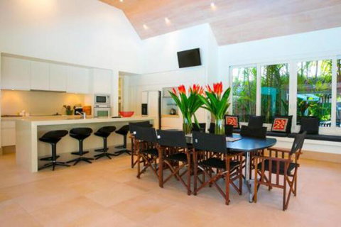 Karaka - New Castle Holiday 1