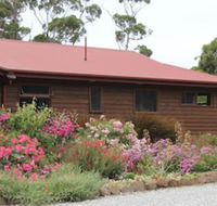 Eagles Roost Farmstay B  B - New Castle Holiday