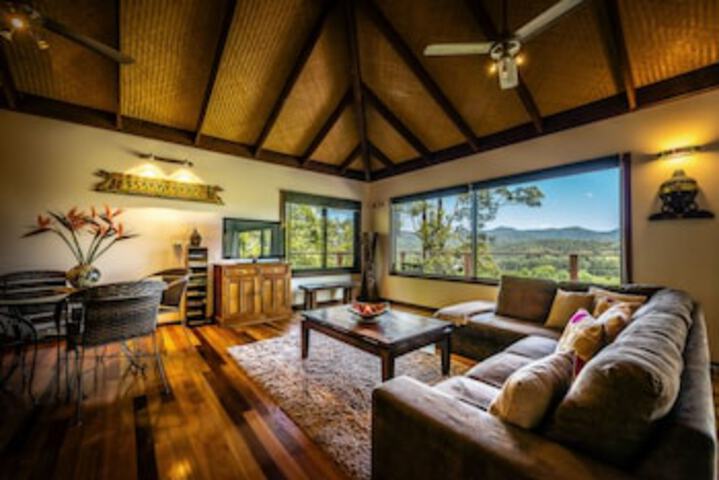 Thora NSW New Castle Holiday