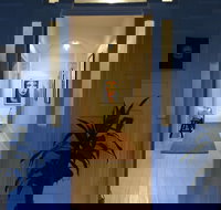 Signature on Gunn - New Castle Holiday