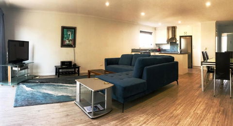 Unit 8 Boardwalk - New Castle Holiday 5