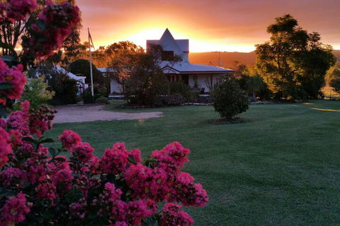 Birdhouse Cottage B & B - New Castle Holiday 6