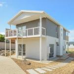 Boomer Beach Retreat Pet Friendly WiFi - New Castle Holiday 0