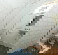 Scarborough Apartments - New Castle Holiday