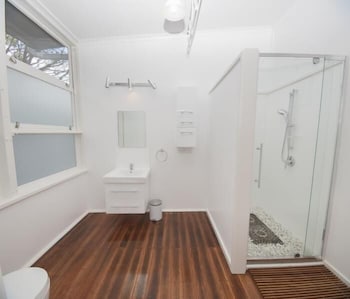 Harmony At Tower Hill - New Castle Holiday 4