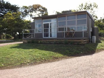 Harmony At Tower Hill - New Castle Holiday 1