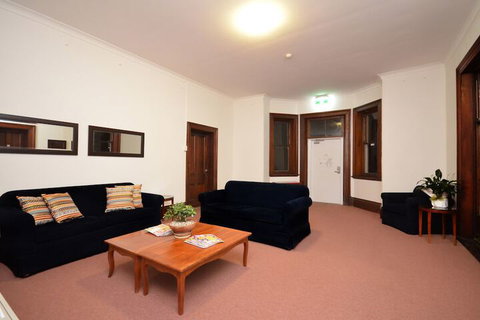 The Hallows Accommodation - New Castle Holiday 1