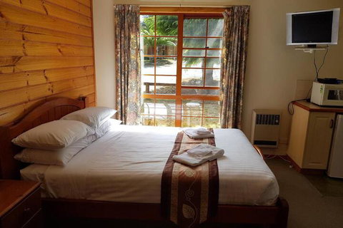 Cradle Chalet - New Castle Holiday 7