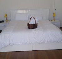 Wyatt Retreat - New Castle Holiday