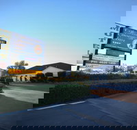 Roma Explorers Inn - New Castle Holiday