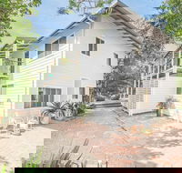 A PERFECT STAY - Beach Chalet - New Castle Holiday
