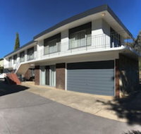 1913 Collective - New Castle Holiday