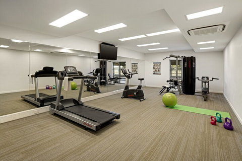 Quest Griffith - New Castle Holiday 2